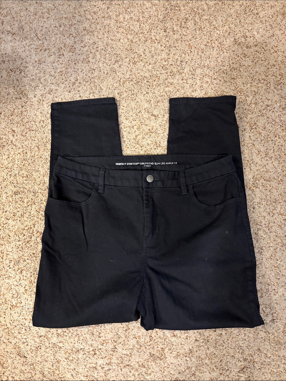 Chico’s Women’s Black girlfriend jeans size 1.5 -10 New inseam 25